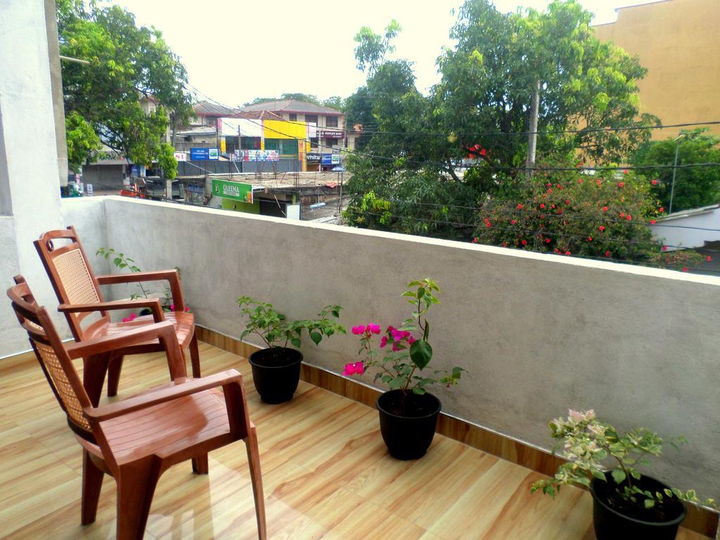 Hotel Lion Rest Anuradhapura Exterior foto
